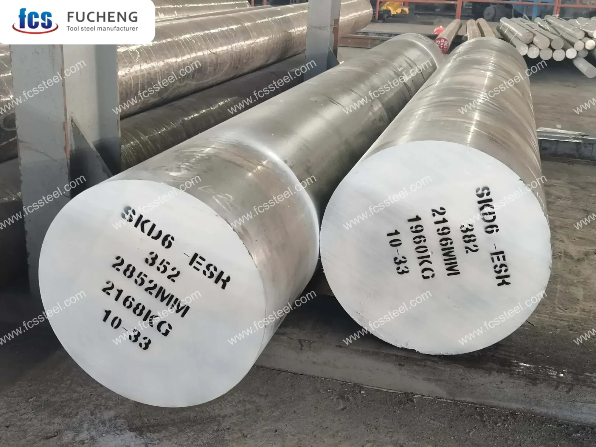 Heavy remelted hot work bar showing the section produced from a large ingot